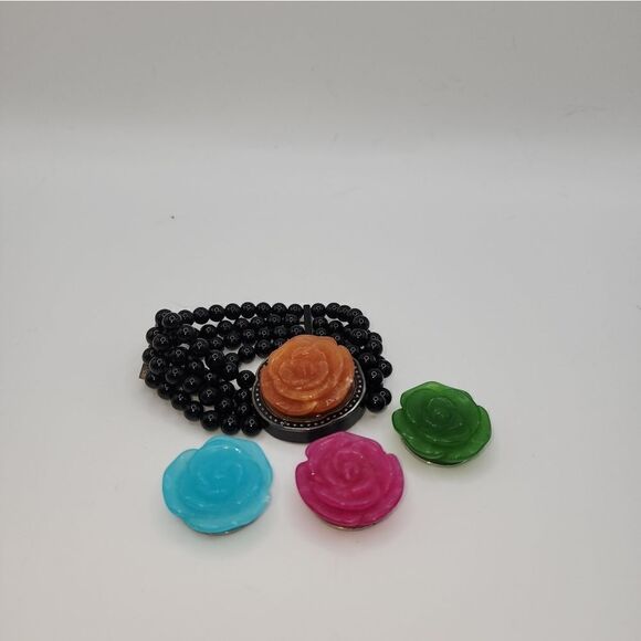 HSN Carved Jade Rose 4-in-1 Bracelet Stretch Onyx Bead Band Magnetic Flower NWOT - Picture 7 of 7